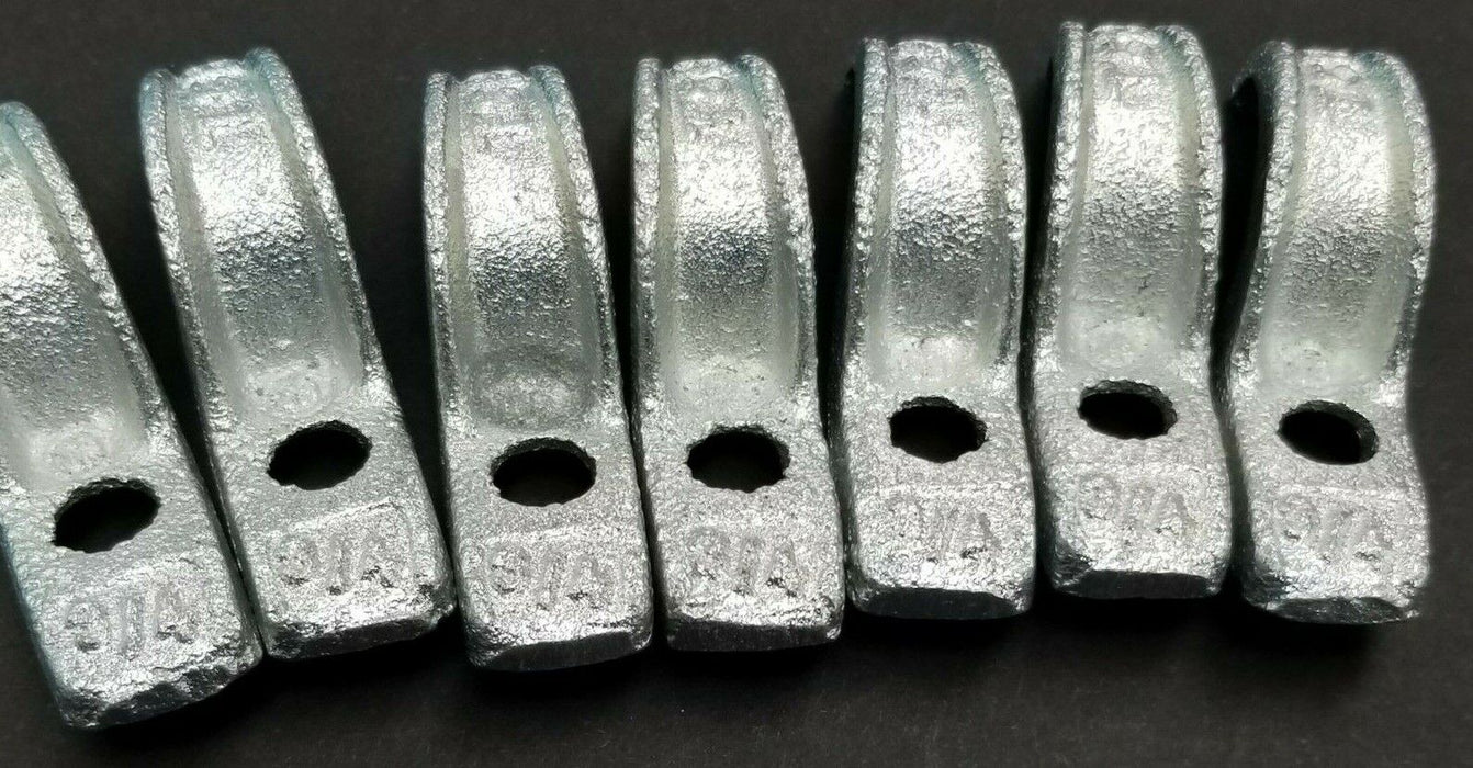 LOT OF 14 NEW THOMAS & BETTS 3/4'' EMT CONDUIT STRAPS 15937