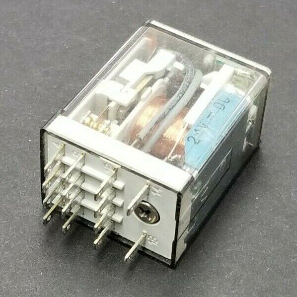 ALLEN BRADLEY 700-HC14Z24-3-4 SER. D RELAY 24VDC 7A 700HC14Z2434