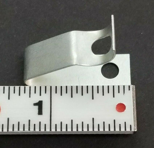 LOT OF 24 NEW GENERIC 69-2649 METAL CLIPS 692649