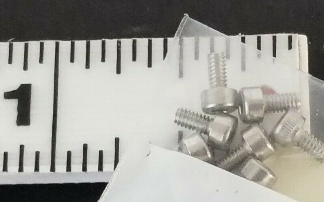 LOT OF 11 NEW WATERS 5313134 SCREWS