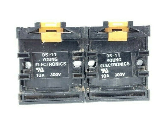 LOT OF 2 YOUNG ELECTRONICS DS-11 RELAY SOCKETS 11PIN, 10A, 300V