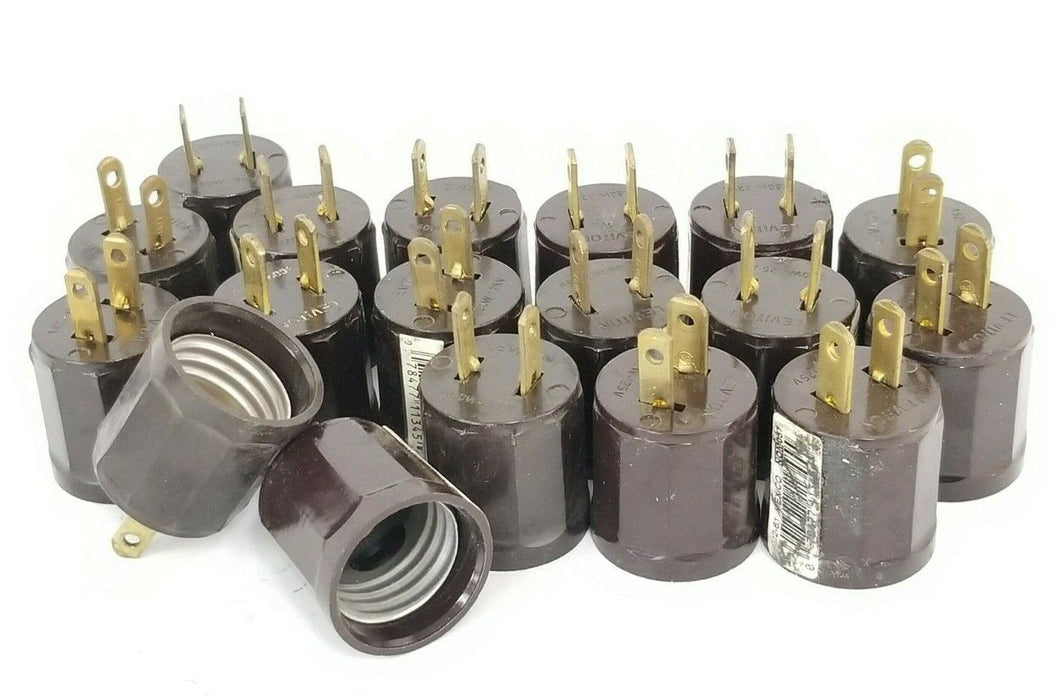 LOT OF 18 LEVITON 002-61 SOCKET / OUTLET PLUG-IN ADAPTERS 002-00061 002/630-61