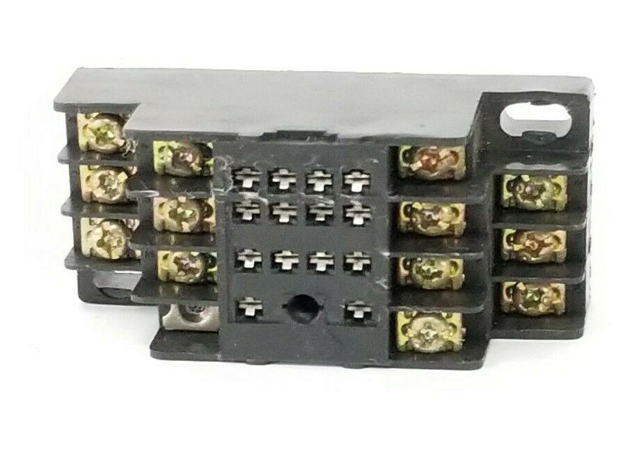 NAIS HC4-HSF-K RELAY SOCKET HC4HSFK