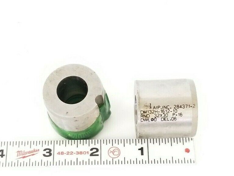 LOT OF 2 NEW AIP. INC. DM132H-1612-10 KEYED BUSHINGS, RND 32X30 P=16, 284371-2