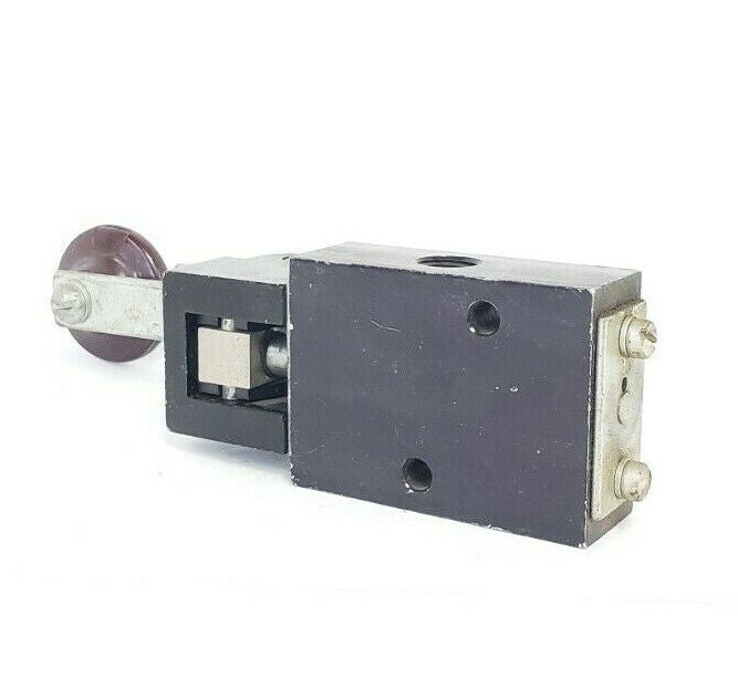 AIR-MITE 3-WAY SOLENOID VALVE WITH LEVER HANDLE