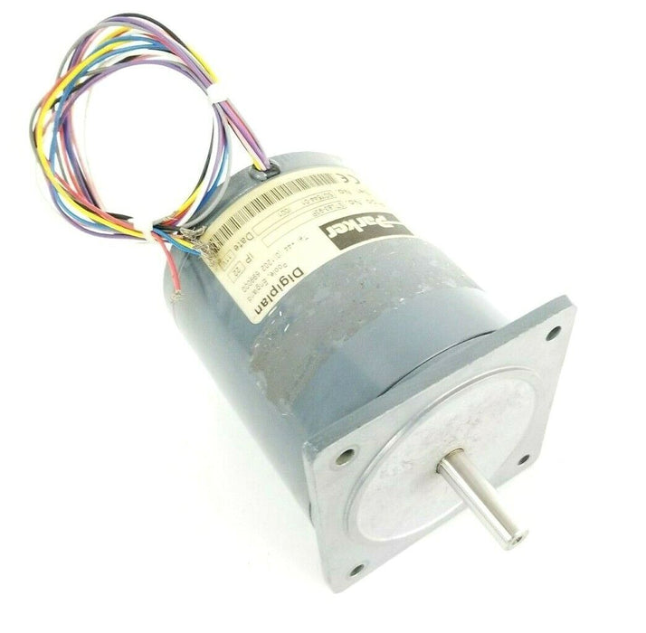 NEW PARKER STL83-93P STEPPER MOTOR DIGIPLAN IP 22 11V STL8393P