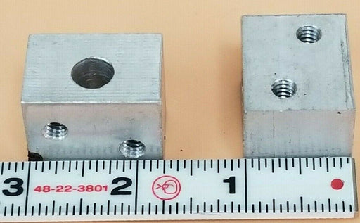 LOT OF 8 GENERIC 2CP0300069S ALUMINUM PLATE ROCKS