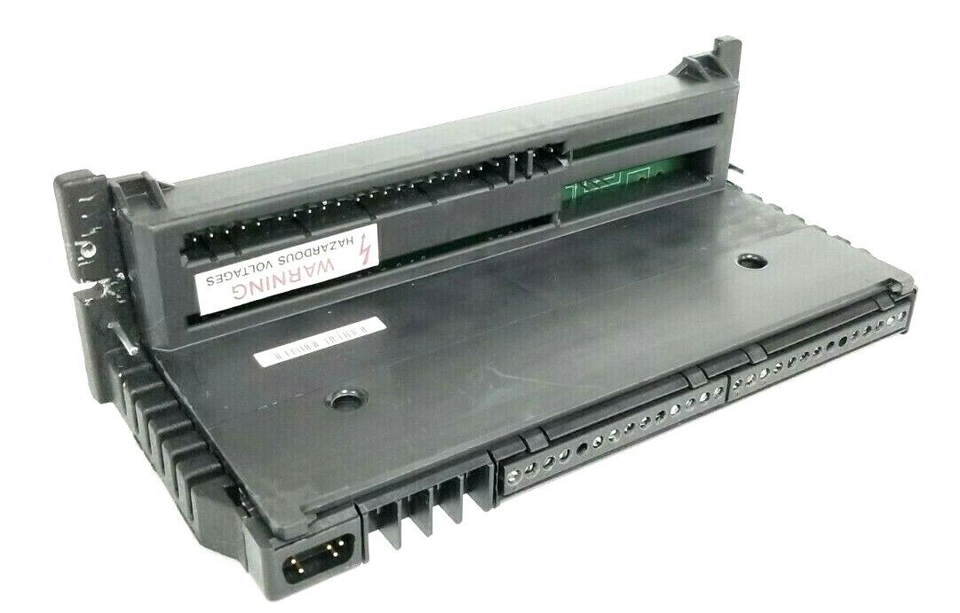 GE FANUC IC660TBR101K GENIUS TERM. ASM. RELAY 16PT IC660TBR101