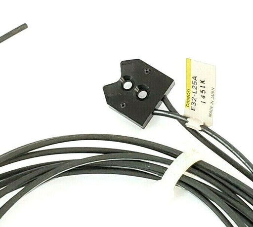 NEW OMRON E32-L25A EDGE SENS RT ANGL MOUNT, E32L25A