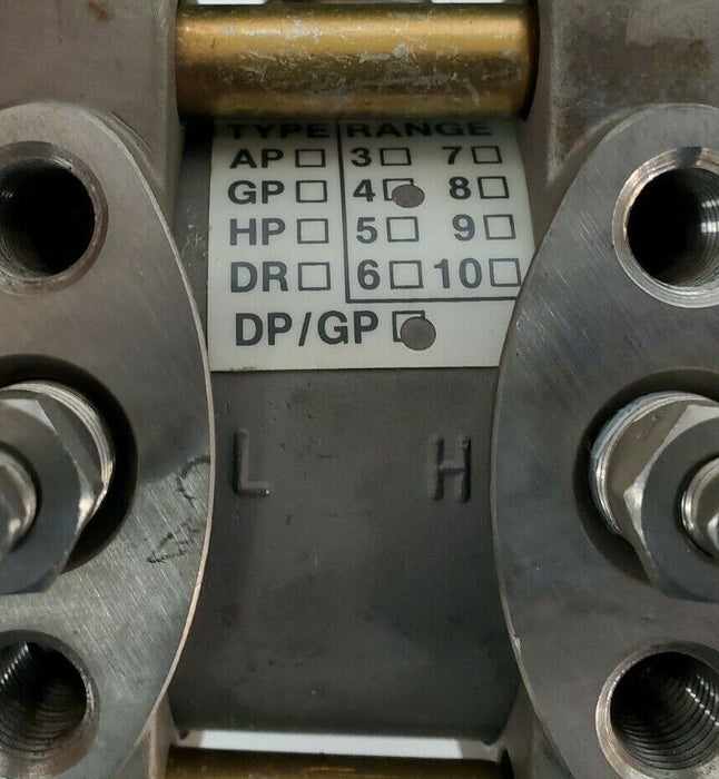 NEW FISHER CONTROLS 1151DP4E22 PRESSURE TRANSMITTER 20AMP MAX 45VDC 2000PSI MAX