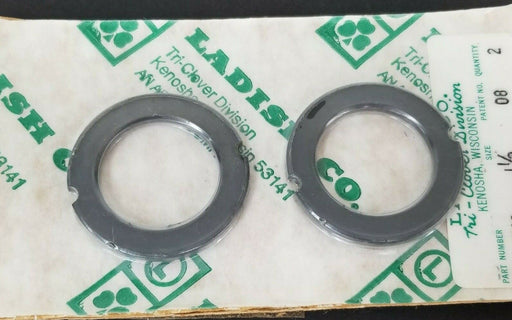 LOT OF 2 NEW TRI-CLOVER ME RI0 1-1/2 CARBON SEALS PATENT NO. 08