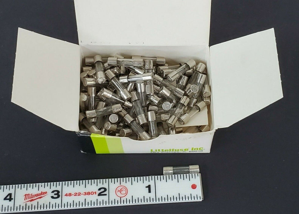 BOX OF 100 NEW LITTELFUSE 235.004 FUSES 4AMP 125V FAST ACTING 235004