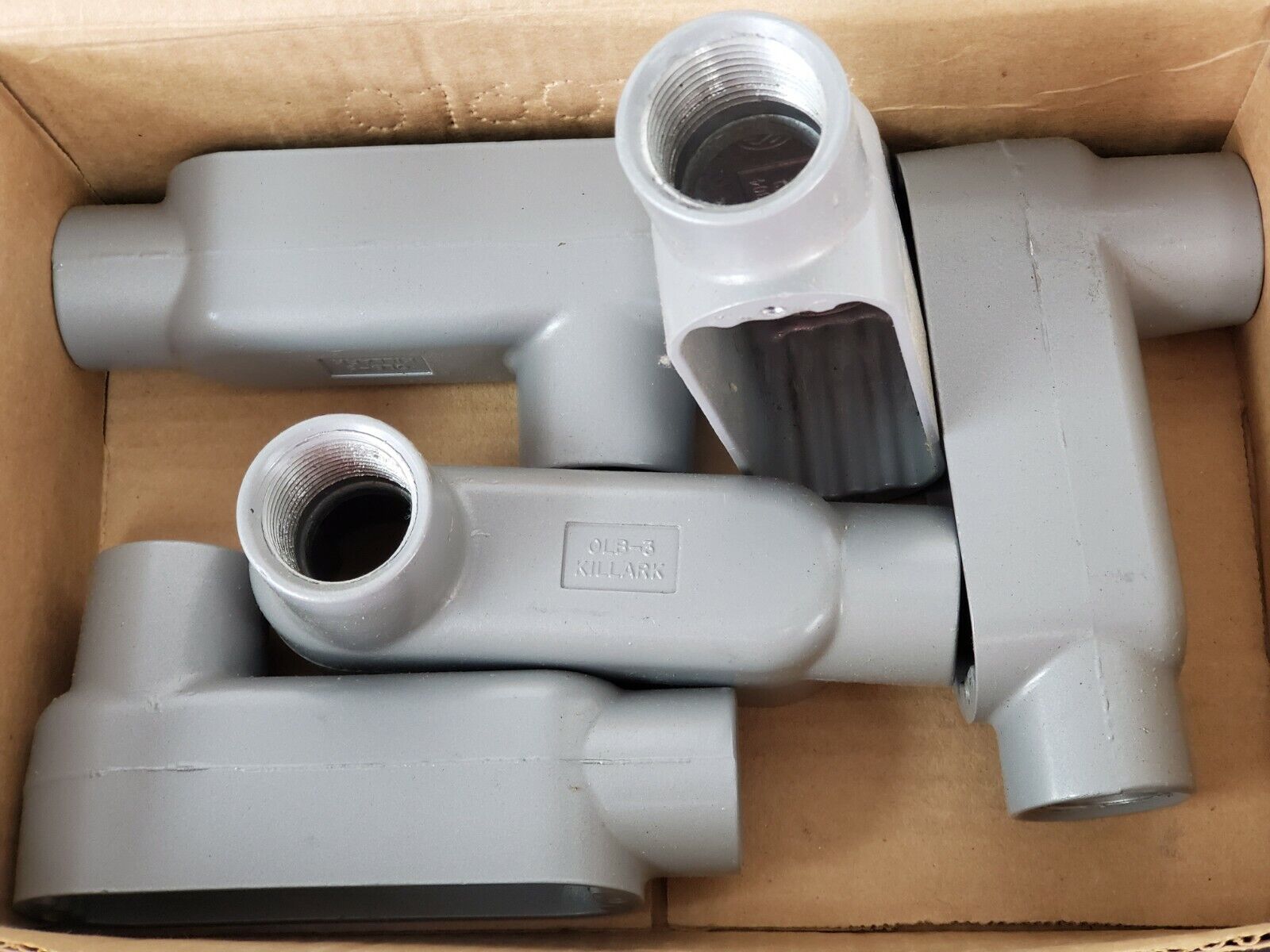 BOX OF 5 NEW KILLARK OLB-3, O SERIES TYPE LB CONDUIT BODIES ALUMINUM 1IN