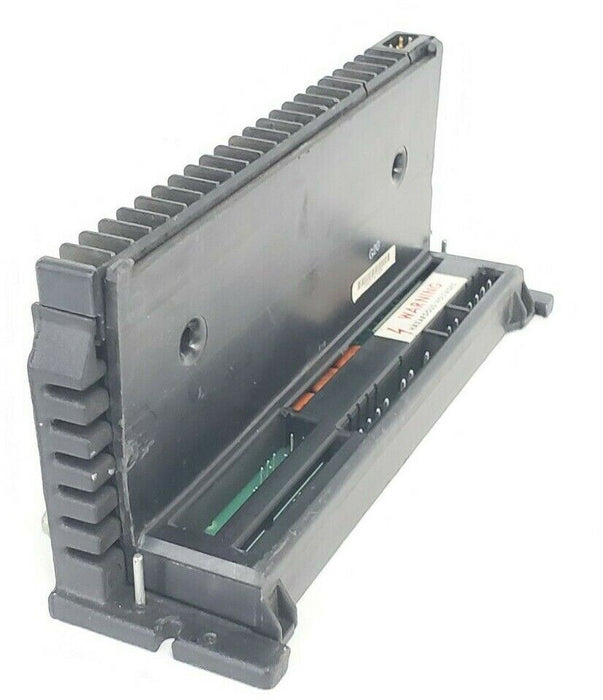 GE FANUC IC660TSD100B TERM. ASSEMBLY 115VAC