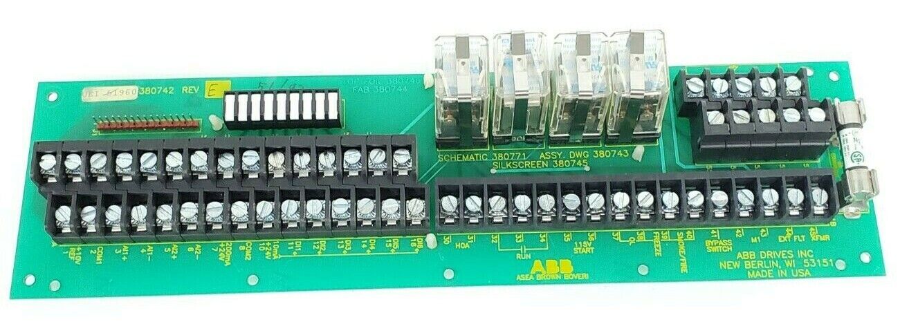 ABB 380742 REV. E RELAY TERMINAL BOARD W/ FUSES