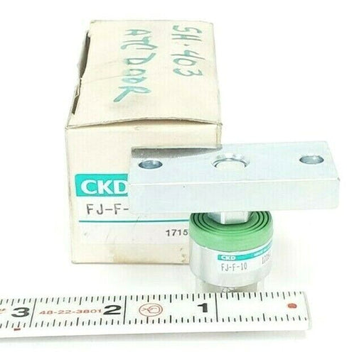 NIB CKD FJ-F-10 FLOATING JOINT W/ BASE FJF10