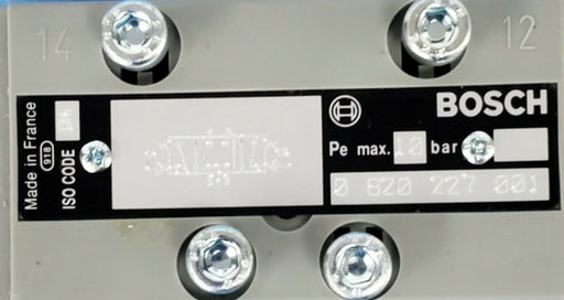 NEW BOSCH REXROTH 0-820-227-001 DIRECTIONAL-CONTROL VALVE DP 5/3 ISO 106