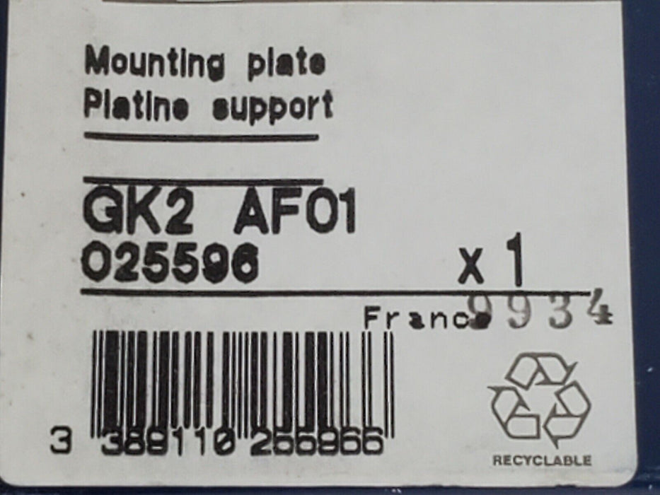 LOT OF 3 NIB TELEMECANIQUE GK2AF01 MOUNTING PLATES 025596