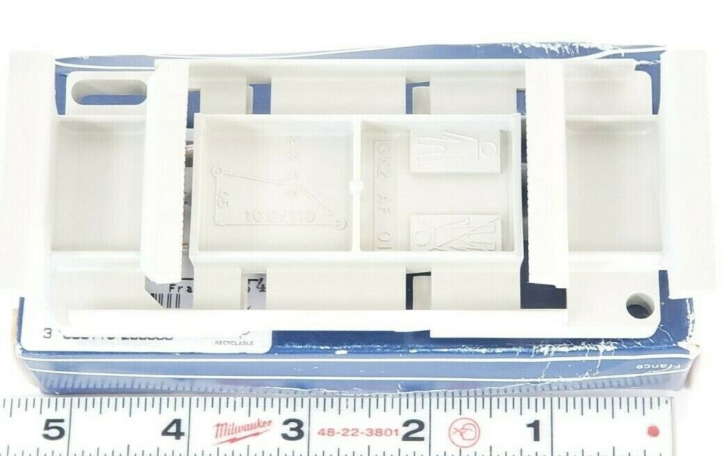 LOT OF 3 NIB TELEMECANIQUE GK2AF01 MOUNTING PLATES 025596