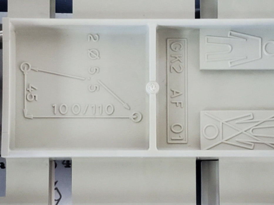 LOT OF 3 NIB TELEMECANIQUE GK2AF01 MOUNTING PLATES 025596