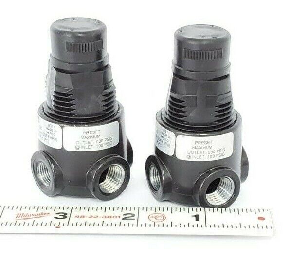 LOT OF 2 NEW PARKER 14R111FCL030 REGULATORS 1/4''