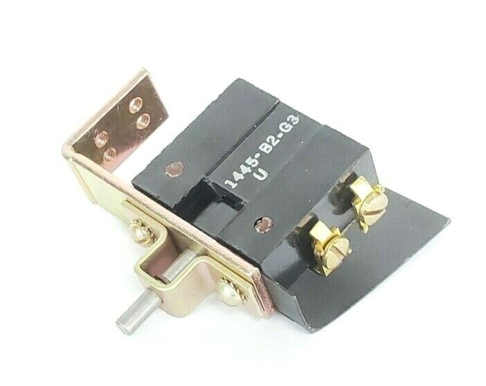 SQUARE D 1445-B2-G3 LIMIT SWITCH 1445B2G3