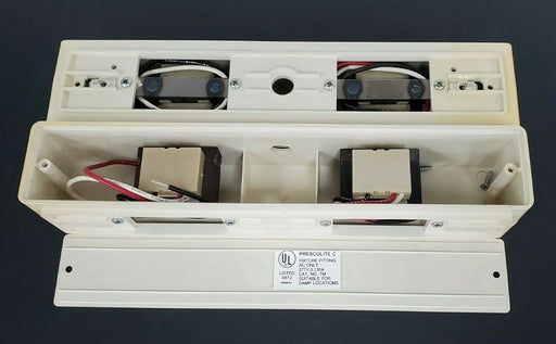 LOT OF 2 NEW PRESCOLITE TM FIXTURE FITTINGS WITH INCOMPLETE DCB SOCKET KIT