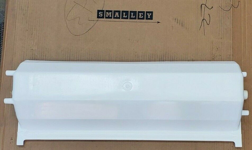 BOX OF 6 NEW SMALLEY MANUFACTURING 05-0007 IP-24 / HDPE CONVEYOR CONTAINERS