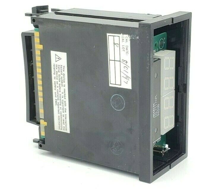 NEWPORT ELECTRONICS 201AN-5 DIGITAL VOLTAGE METER 115V 2.4W *MISSING FACEPLATE*
