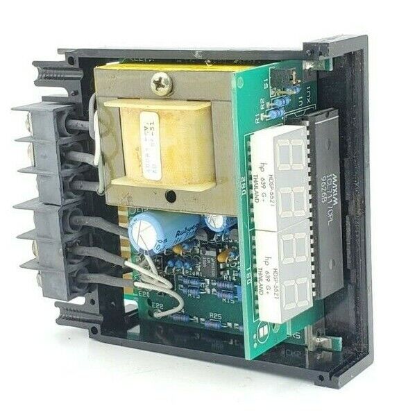 NEWPORT ELECTRONICS 201AN-5 DIGITAL VOLTAGE METER 115V 2.4W *MISSING FACEPLATE*