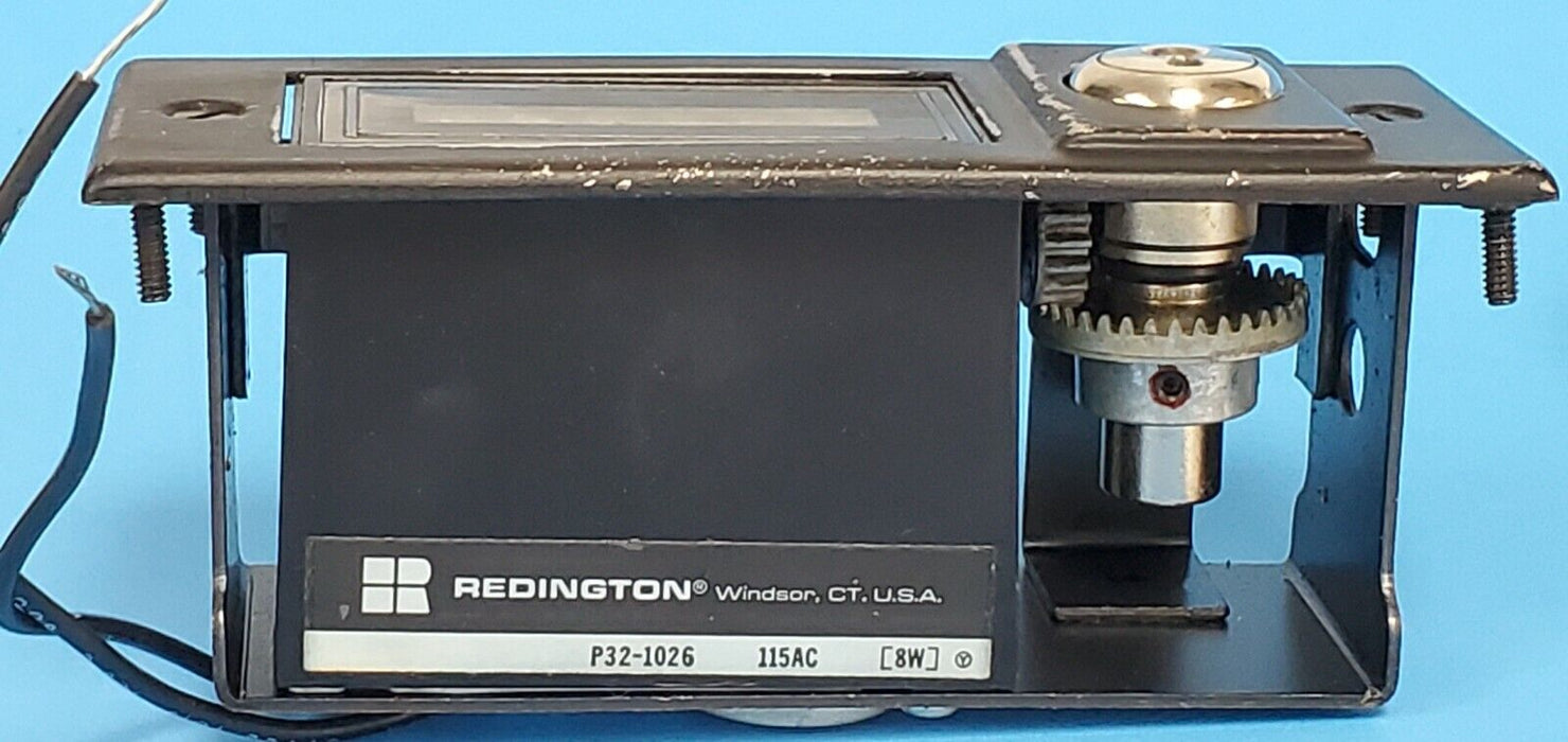 REDINGTON P32-1026 115VAC 8W ELECTRONIC COUNTER PANEL MOUNT 6 FIGURE