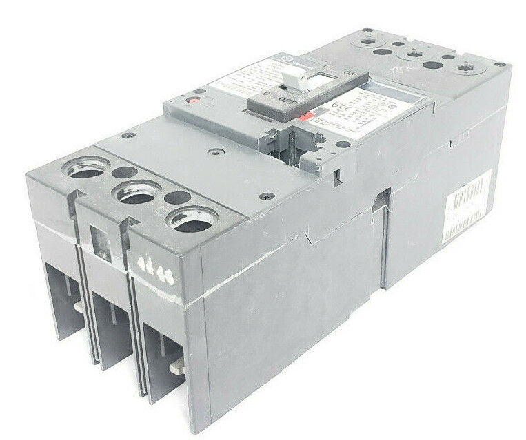 GE SFHA24AT0250 SPECTRA RMS CURRENT LIMITING CIRCUIT BREAKER 250AMP 480VAC 2POLE