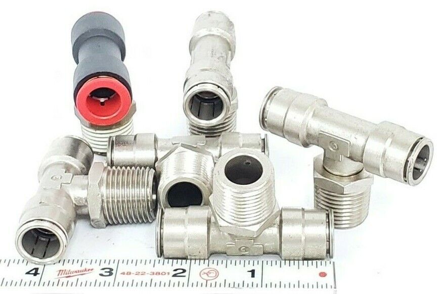 LOT OF 13 SMC TEE FITTINGS 1/2" X 1/2" X 7/8"