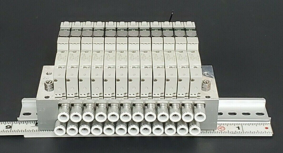 NIB CKD M4GB110R-C6-E2KD-12-3 VALVE MANIFOLD BLOCK ASSEMBLY 4GB119R-00-E2K-3