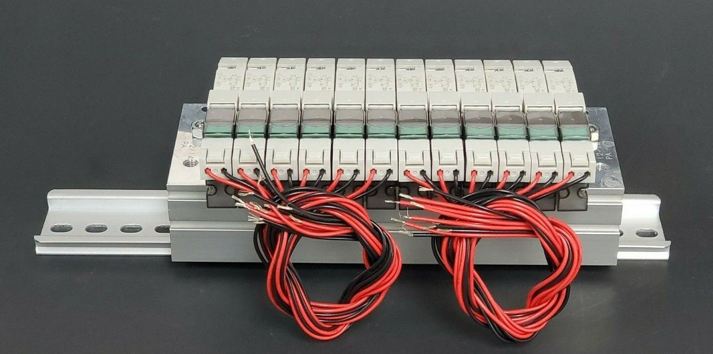 NIB CKD M4GB110R-C6-E2KD-12-3 VALVE MANIFOLD BLOCK ASSEMBLY 4GB119R-00-E2K-3