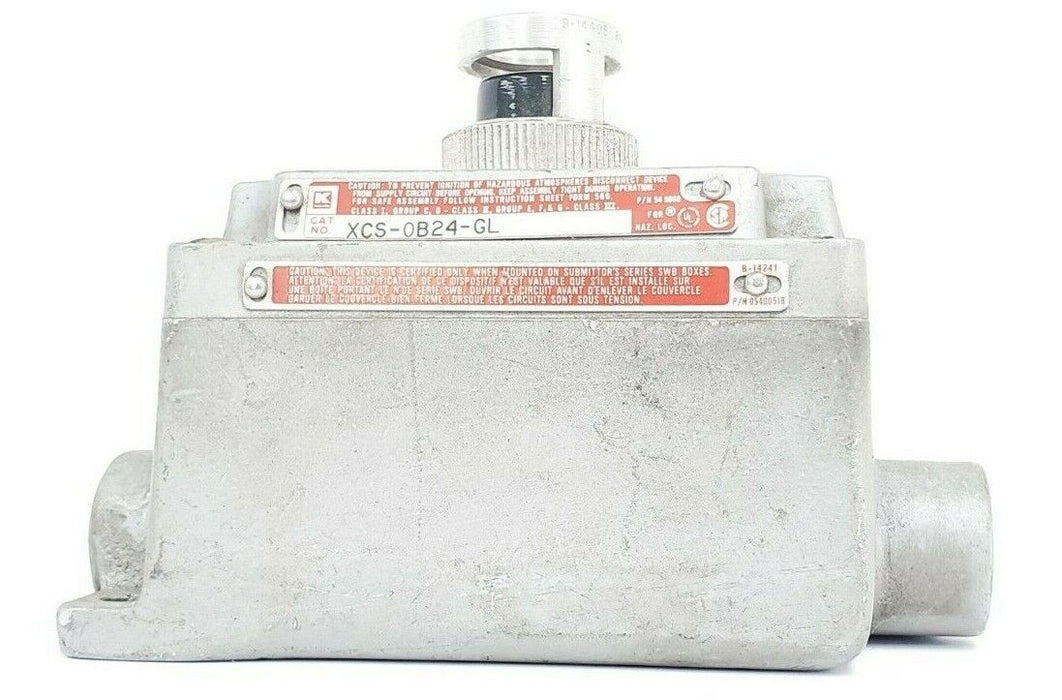 HUBBELL KILLARK XCS-0B24-GL CLI 120V GRN PL CV (CS)