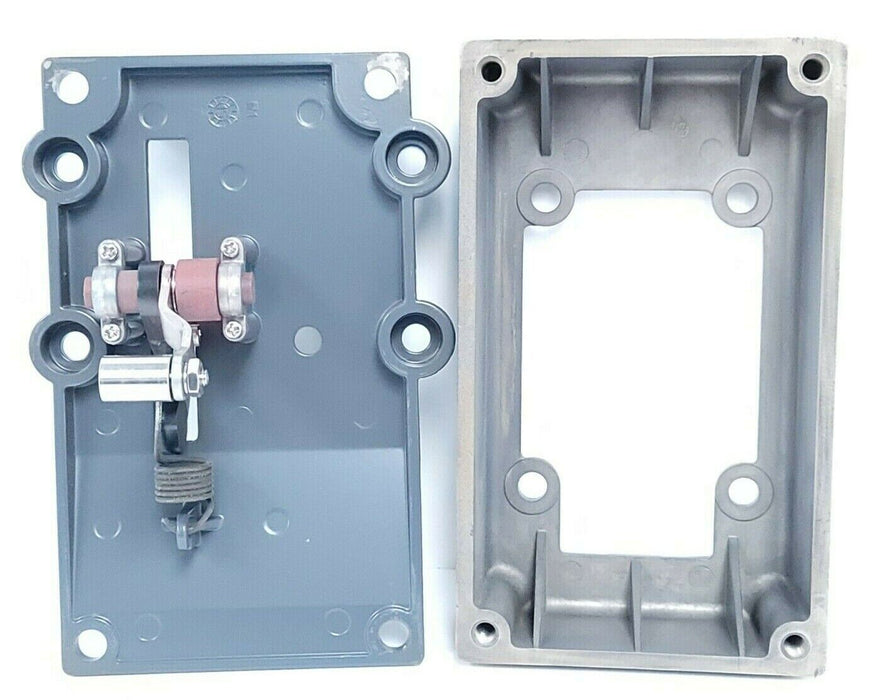 NIB FISHER CONTROLS MTG-225-320393 KIT MTGDVVCNC-132F