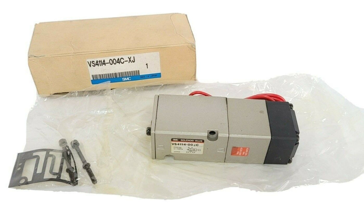 NIB SMC VS4114-004C-XJ SOLENOID VALVE VS4114-004C 0~1MPa