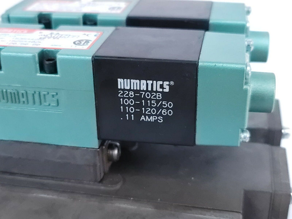 LOT OF 2 NUMATICS 153SA425K SOLENOID VALVES W/ HH-1FLEXIBLOKS 120V 50/60HZ