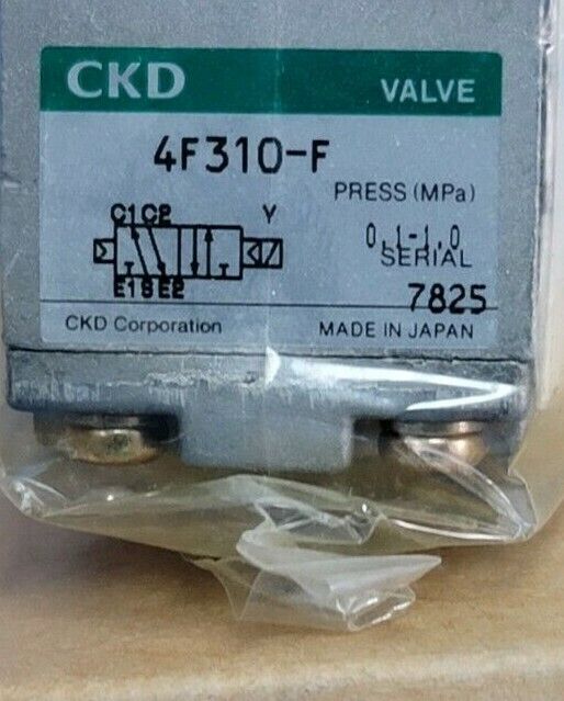 NIB CKD 4F310-08-F SOLENOID VALVE AC200V 4F31008F, 4F310-F, 0.1-1.0 MPa