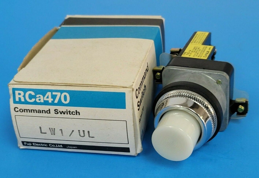 NIB FUJI ELECTRIC RCA470 LW1/UL COMMAND SWITCH 70C-IA WHITE