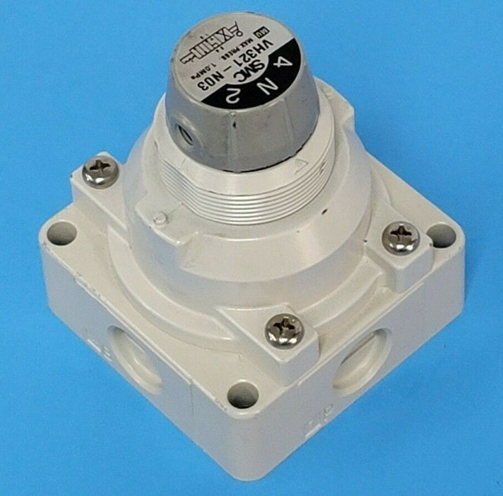 NEW SMC VH321-N03 HAND VALVE VH321N03 MAX. PRESS. 1.0MPa