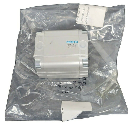 NEW FESTO ADVU-50-40-P-A COMPACT CYLINDER 156555 PMAX. 10 BAR