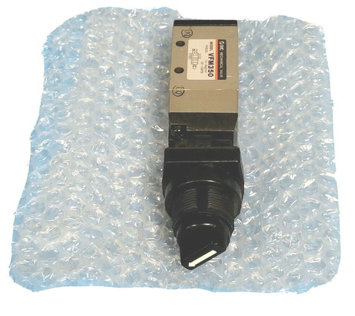 NEW SMC VFM350-02-34B 5-PORT MECHANICAL VALVE - RUBBER SEAL VFM3500234B