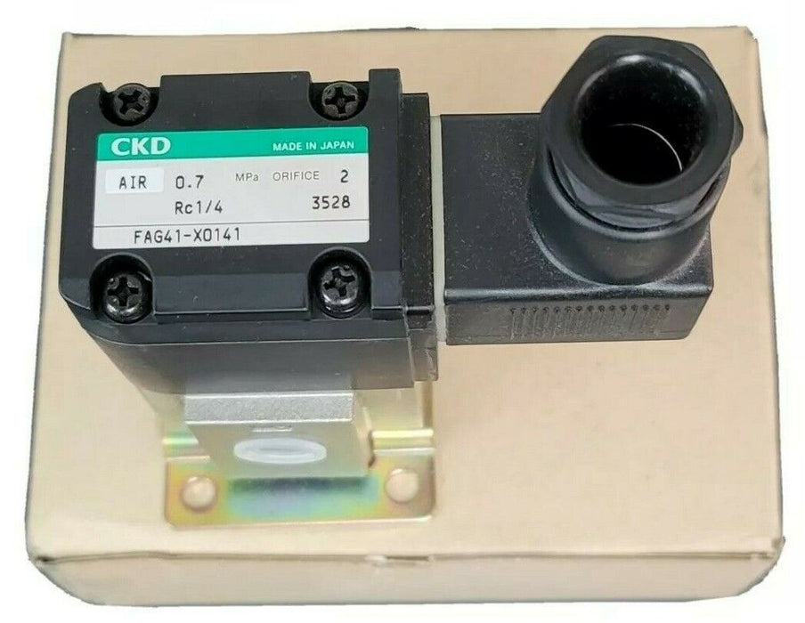 NIB CKD FAG41-X0141 SOLENOID VALVE AC200V AIR 0.7MPa ORIFICE 2 RC 1/4 3528