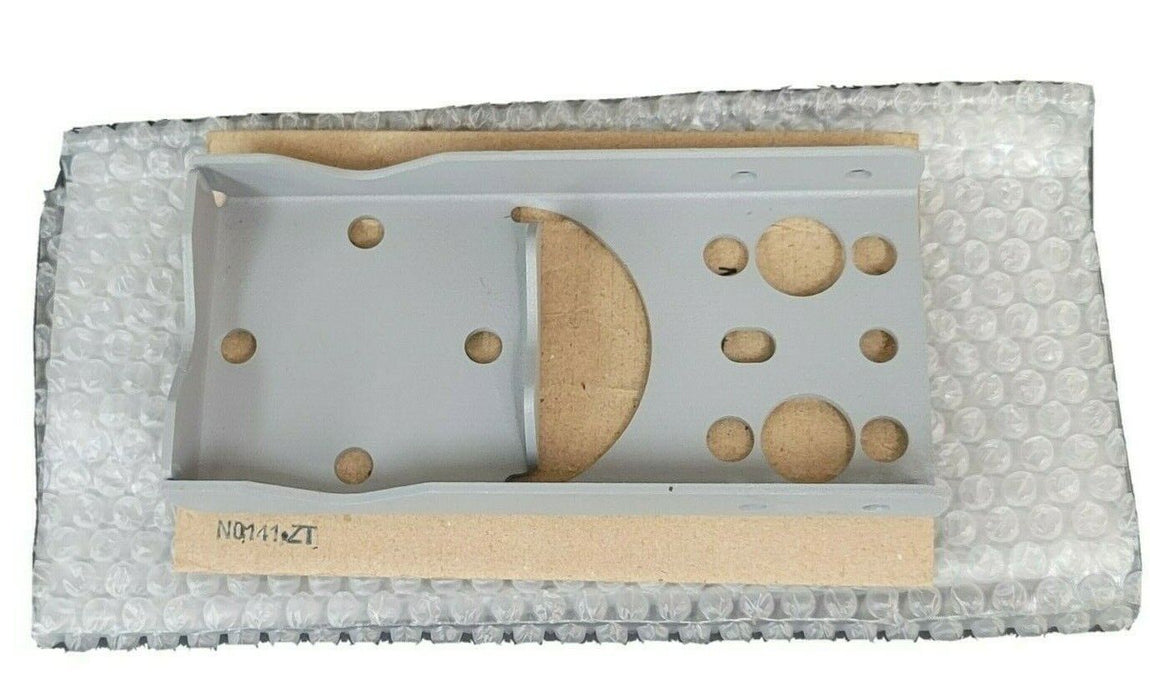 NEW INVENSYS FOXBORO N0141-ZT MOUNTING BRACKET SET. 4 SCREWS 2 NUTS U BAR