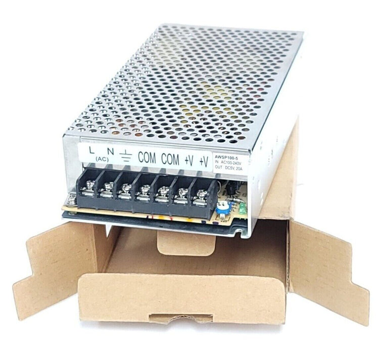 NIB TRIAD MAGNETICS AWSP100-5 AC-DC CONVERTER AWSP1005