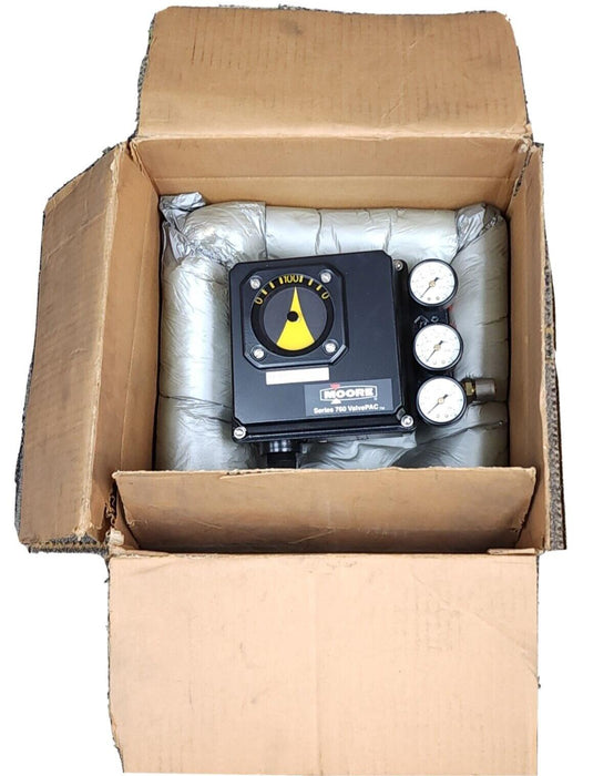 NEW SIEMENS MOORE 760P11JAAGNNB7 POSITIONER SERIES 760 ValvePAC