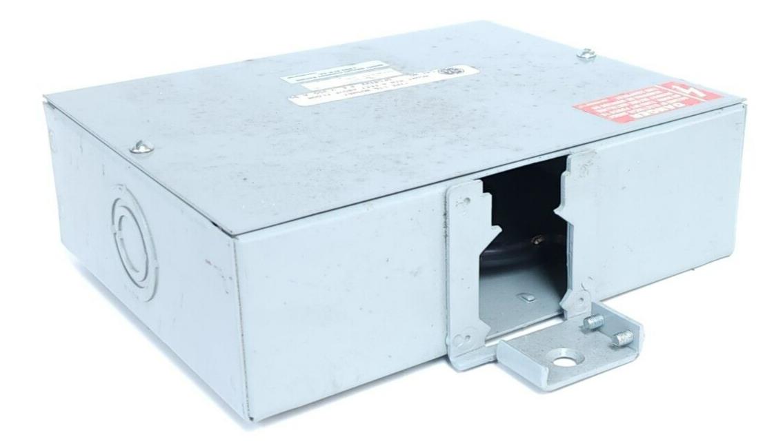 NEW GENERAL ELECTRIC DFCB422 FEED-IN BOX 50A 300V 4P CENTER TYPE