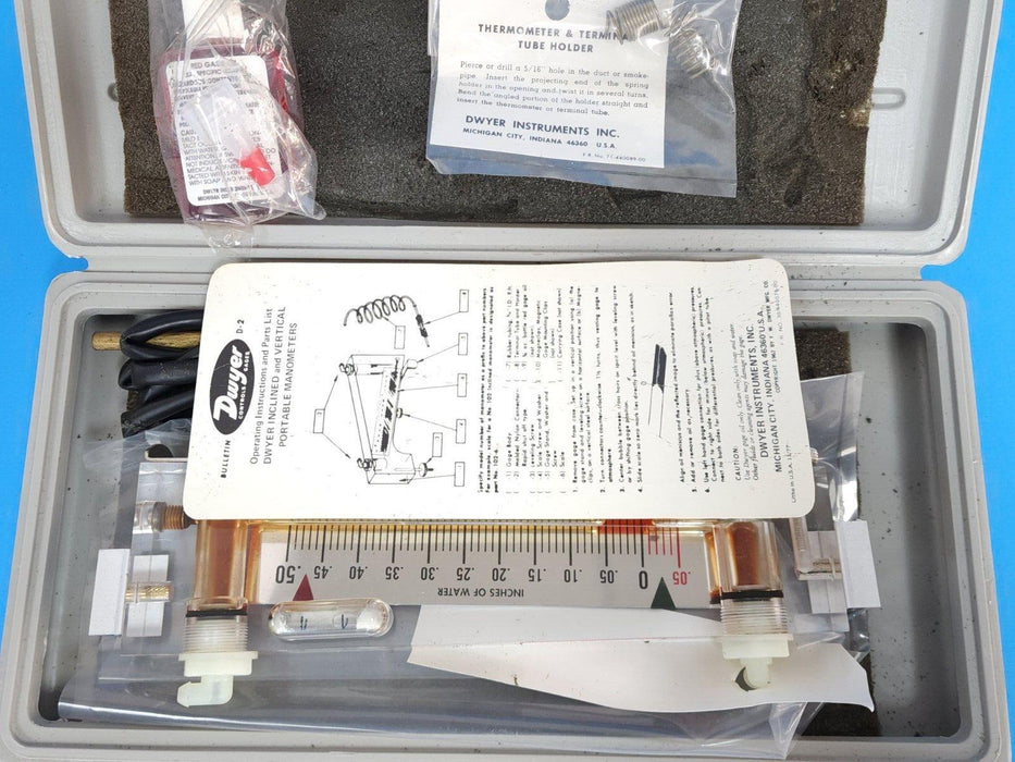 NEW DWYER INSTRUMENTS 101 SOLID PLASTIC PORTABLE GAGE